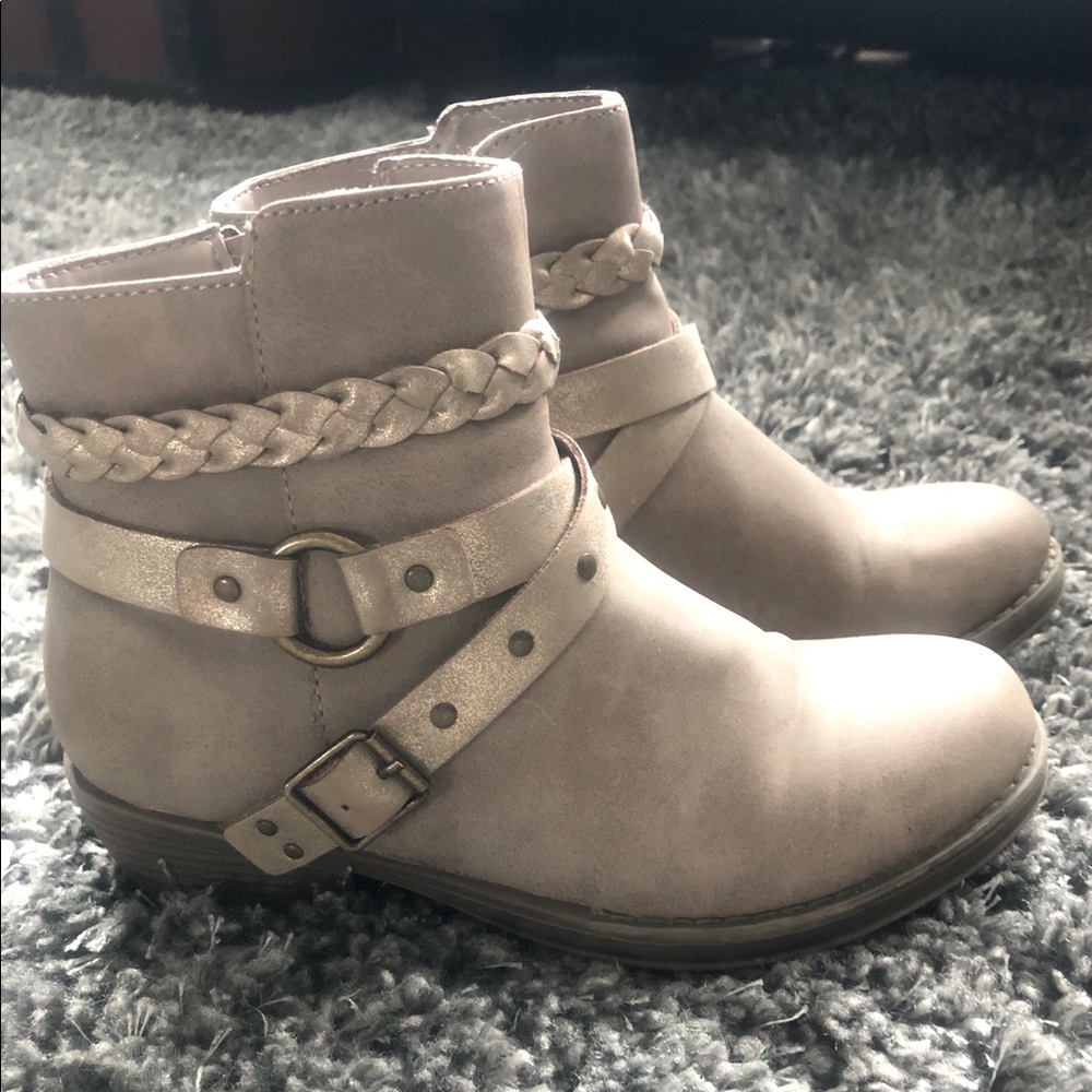 Kids bootie